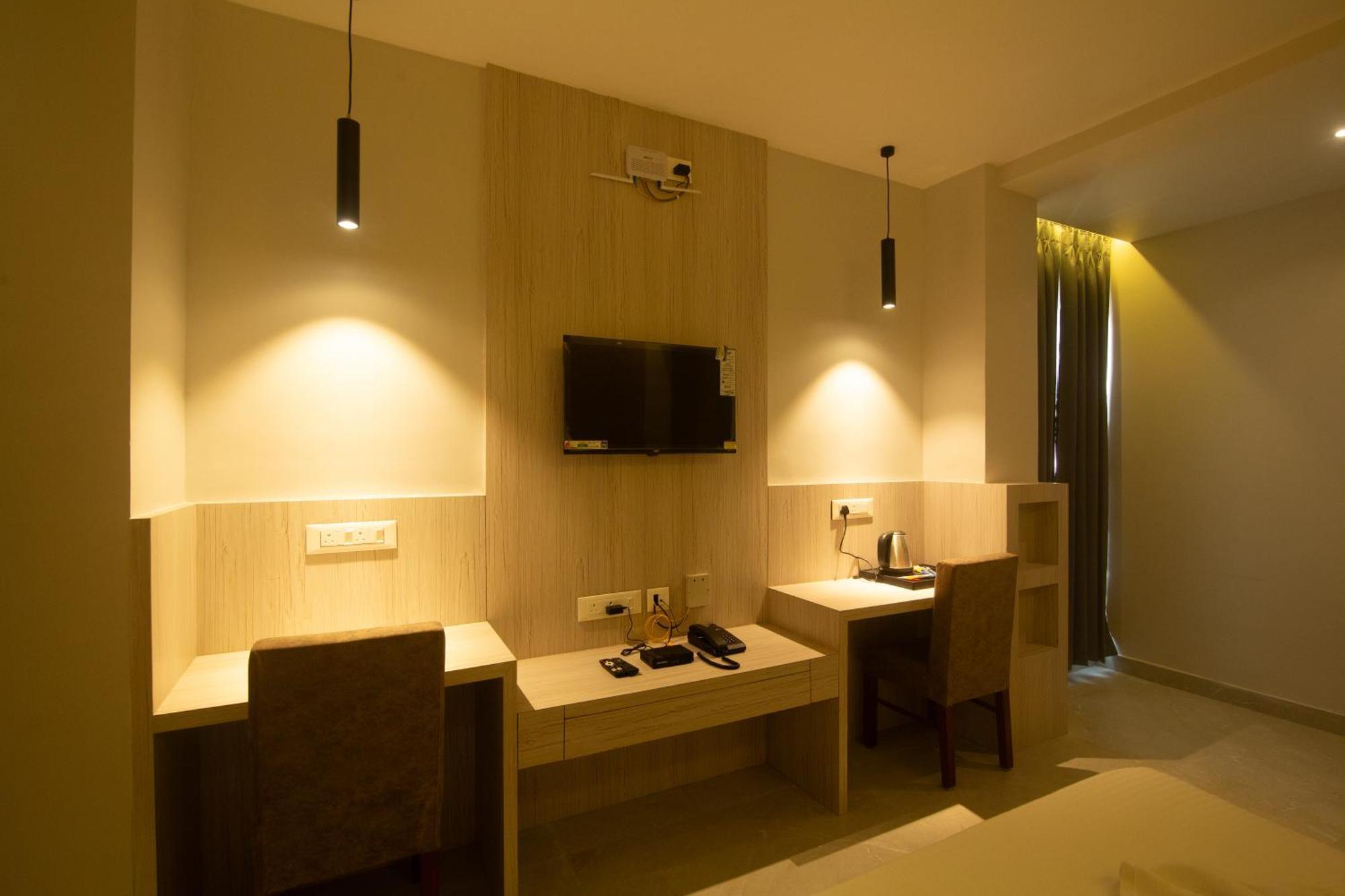 Hotel Palace View Murshidabad 外观 照片