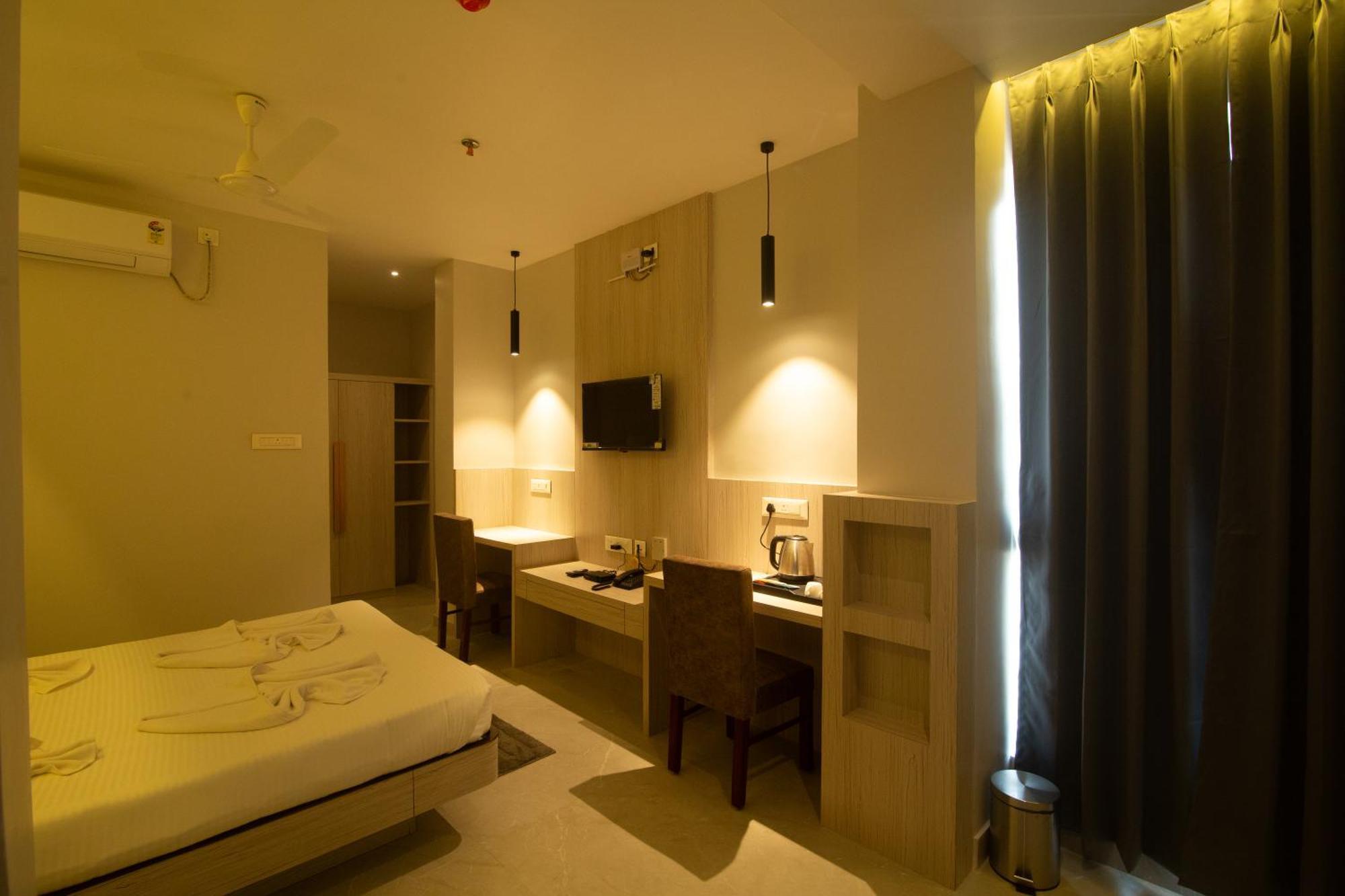 Hotel Palace View Murshidabad 外观 照片